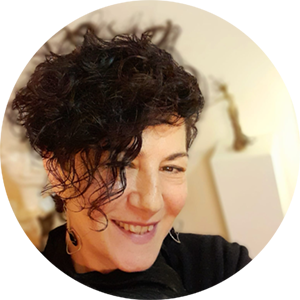 Benedetta Spada Naturopata, insegnante yoga, esperta in nutrizione e benessere